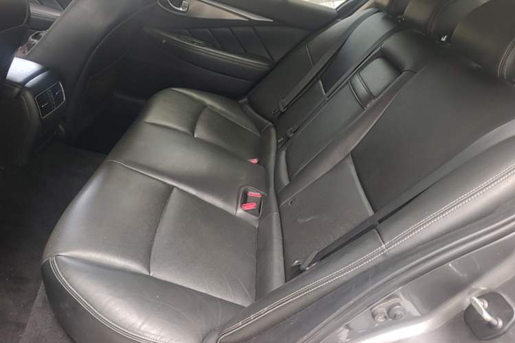 Used Infiniti Q50L 2018 2.0T Enjoyment Edition China V standard Left Rear Seat