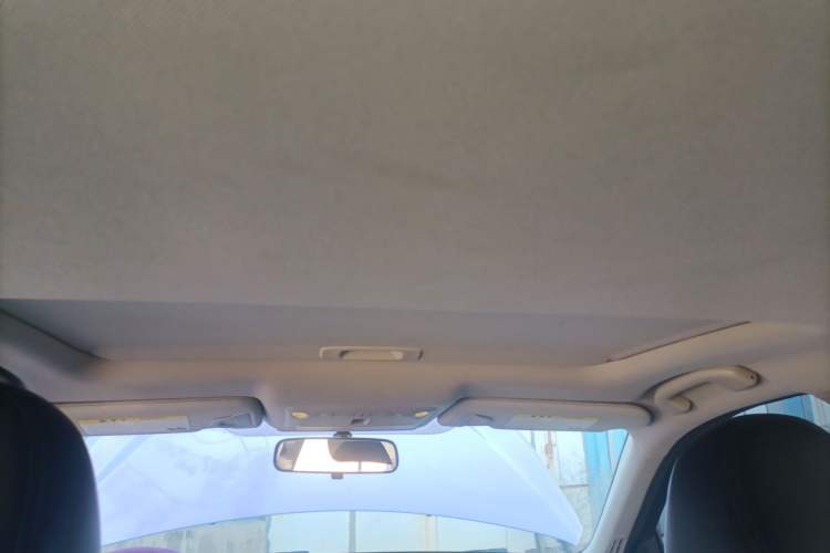 Used Infiniti Q50L 2018 2.0T Comfort Edition China VI Standard Headliner