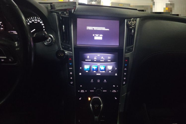 Used Infiniti Q50L 2018 2.0T Elite Sport Version China V Standard Audio And AC Panel