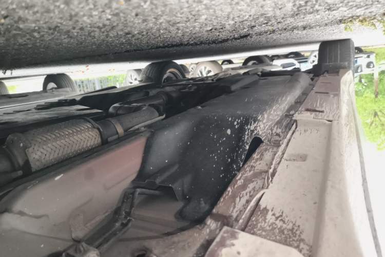 Used Infiniti Q50L 2018 2.0T Enjoyment Version China VI Standard Chassis Front Right