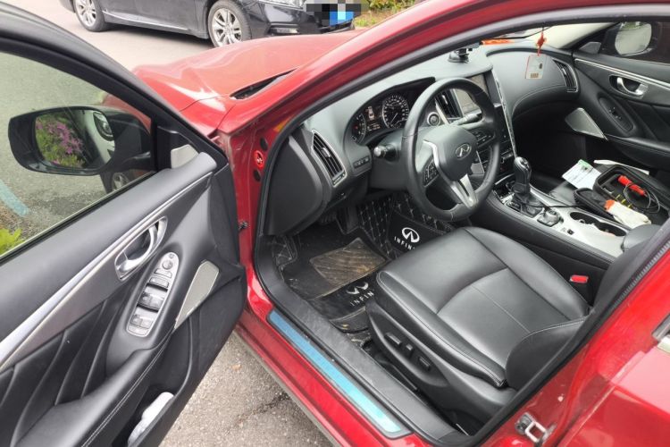 Used Infiniti Q50L 2018 2.0T Enjoyment Version China VI Standard Driver Seat