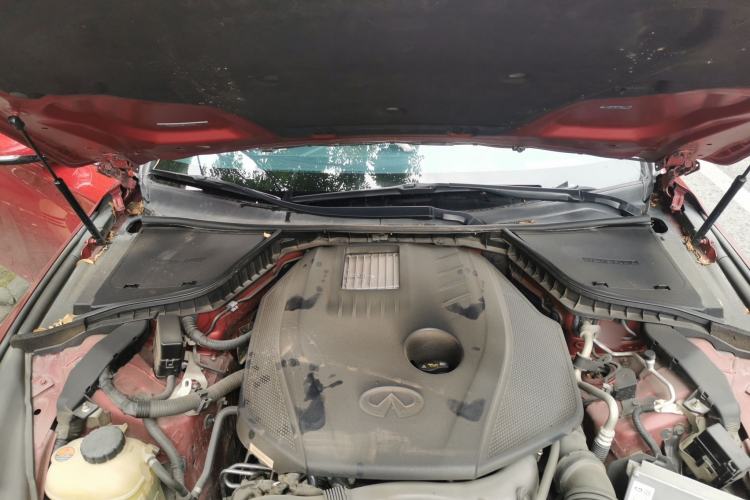 Used Infiniti Q50L 2018 2.0T Elite Sport Version China V Standard Engine Bay