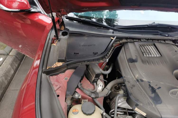 Used Infiniti Q50L 2018 2.0T Elite Sport Version China V Standard Engine Bay Right