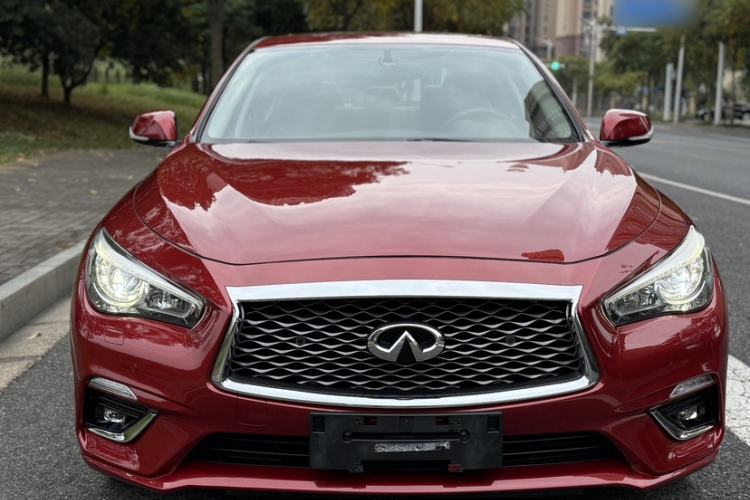 Used Infiniti Q50L 2018 2.0T Enjoyment Version China VI Standard Exterior 1