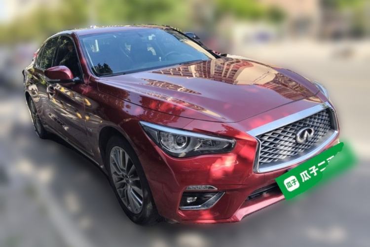 Used Infiniti Q50L 2018 2.0T Enjoyment Edition China V standard Front Right 45 Deg