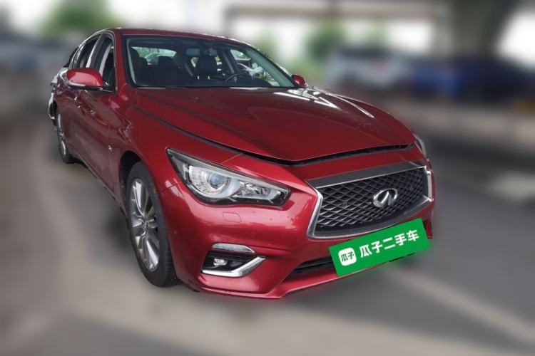 Used Infiniti Q50L 2018 2.0T Enjoyment Edition China V standard Front Right 45 Deg