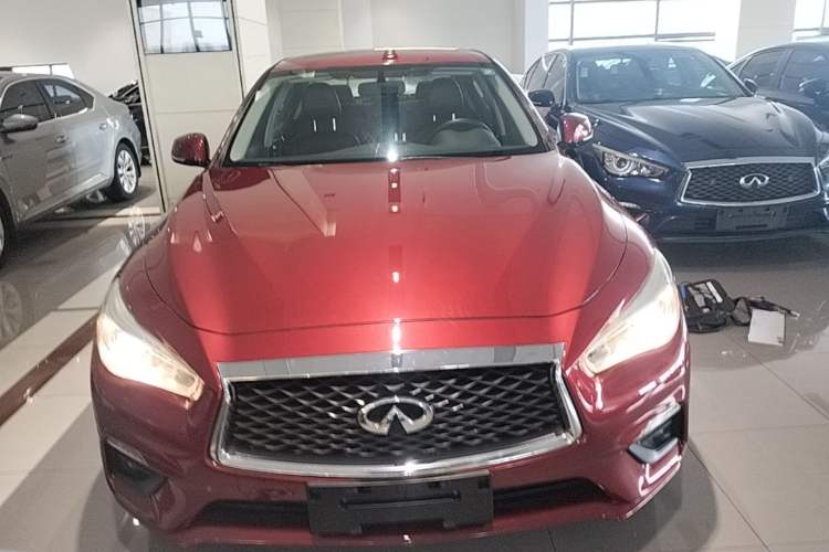 Used Infiniti Q50L 2018 2.0T Comfort Edition China V Standard Front