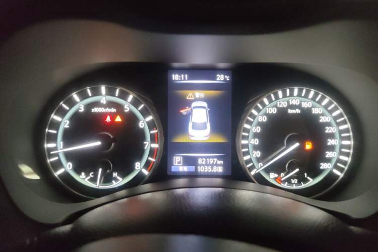 Used Infiniti Q50L 2018 2.0T Enjoyment Edition China V standard Instrument Cluster