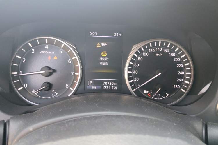 Used Infiniti Q50L 2018 2.0T Enjoyment Edition China V standard Instrument Cluster