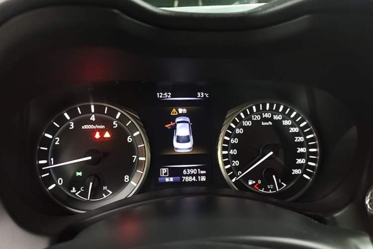 Used Infiniti Q50L 2018 2.0T Enjoyment Version China VI Standard Instrument Cluster
