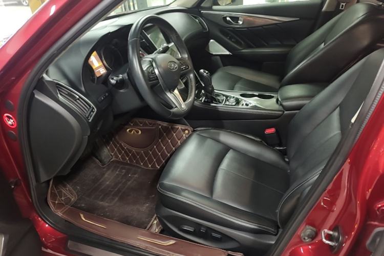 Used Infiniti Q50L 2018 2.0T Enjoyment Version China VI Standard Left Front Seat