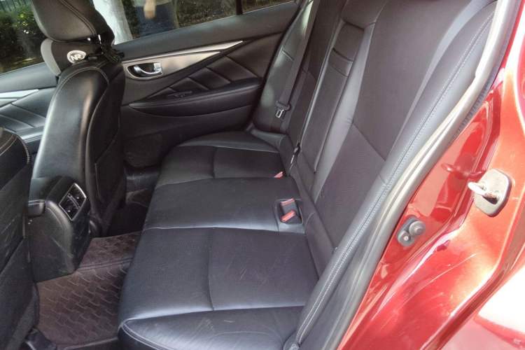 Used Infiniti Q50L 2018 2.0T Enjoyment Edition China V standard Left Rear Seat