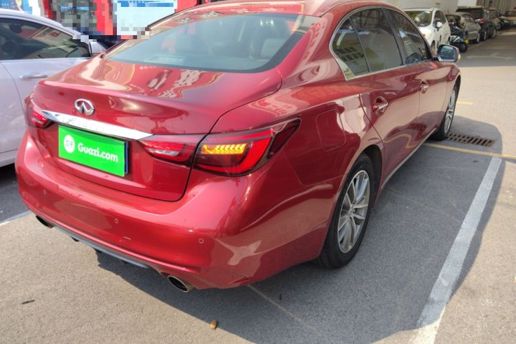 Used Infiniti Q50L 2018 2.0T Comfort Edition China VI Standard Rear Right 45 Deg