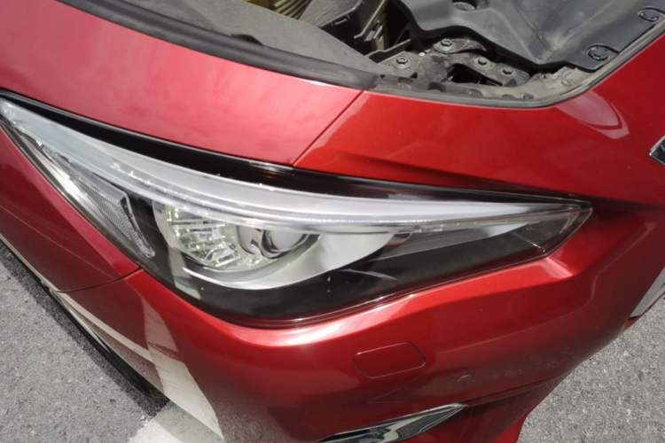 Used Infiniti Q50L 2018 2.0T Enjoyment Version China VI Standard Right Front Headlight