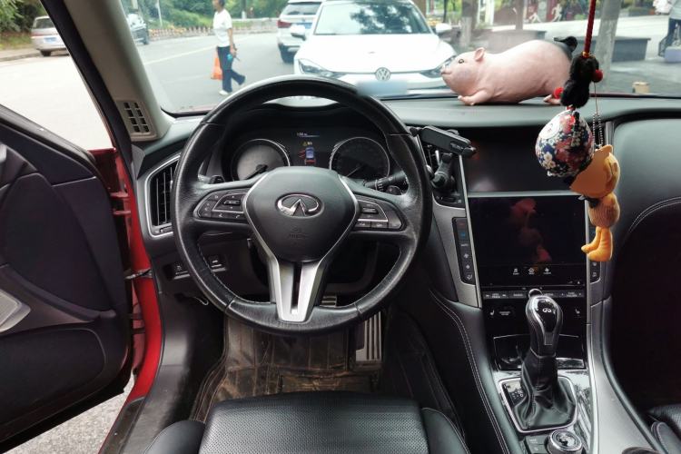 Used Infiniti Q50L 2018 2.0T Elite Sport Version China V Standard Steering Wheel
