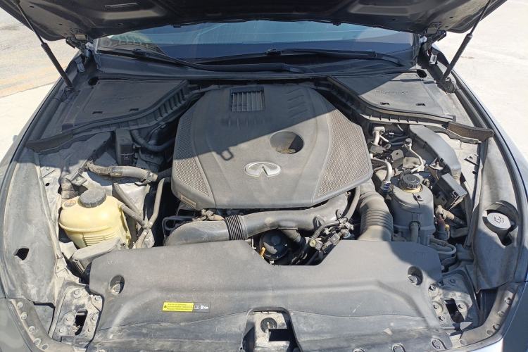 Used Infiniti Q50L 2018 2.0T Enjoyment Version China V Standard Engine Bay