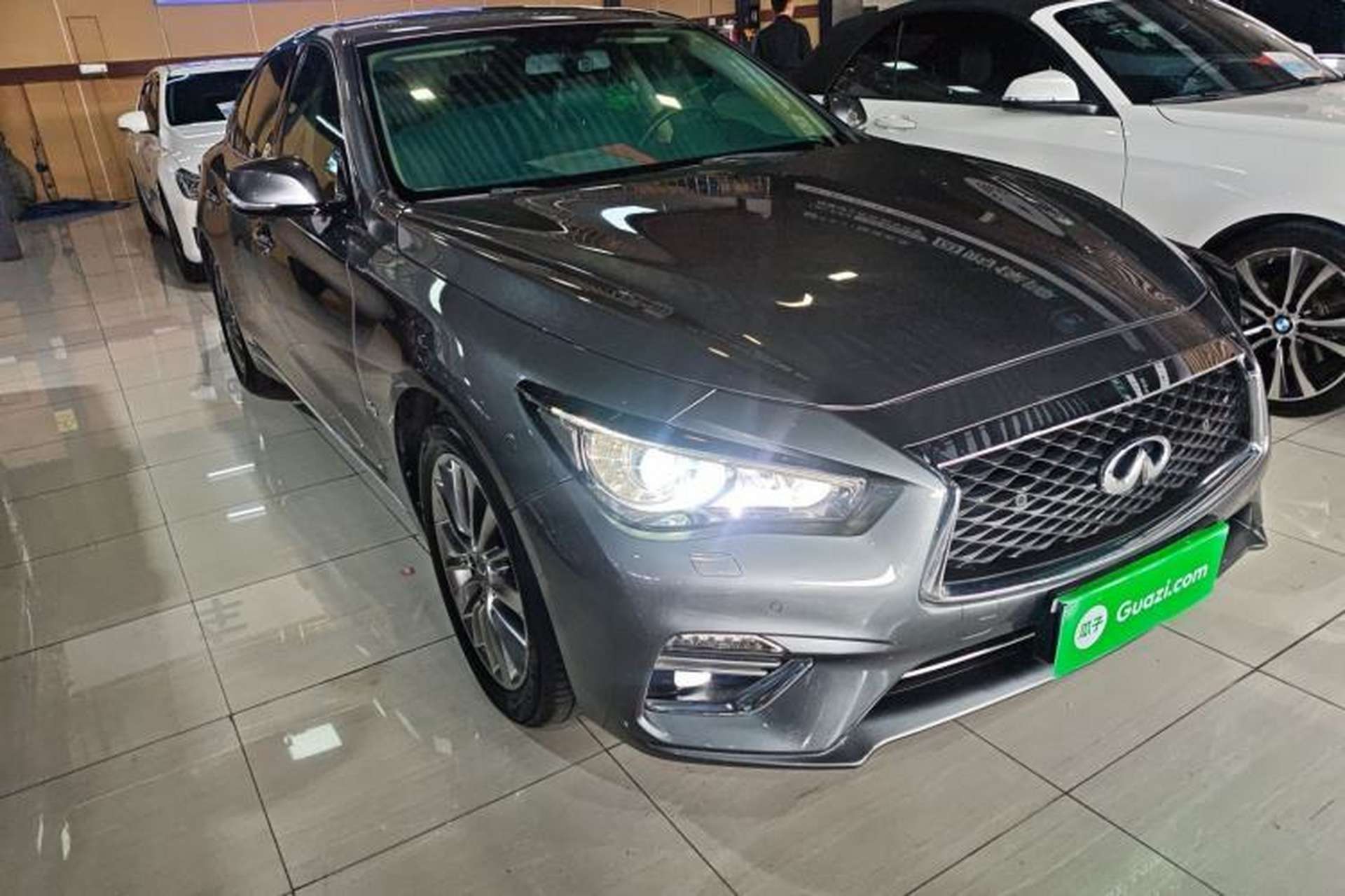 Used Infiniti Q50L 2018 2.0T Luxury Edition China V Standard Exterior 1