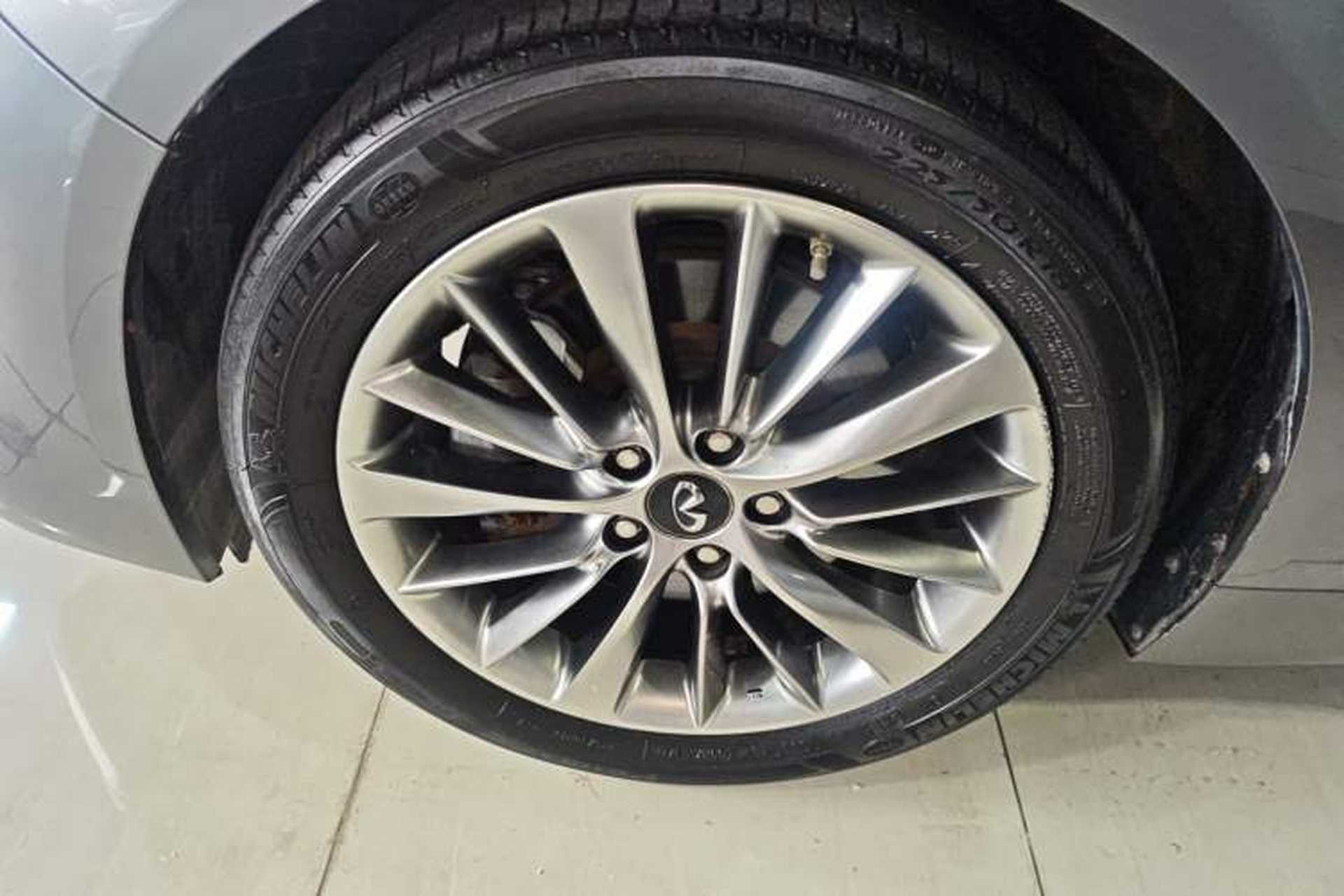 Used Infiniti Q50L 2018 2.0T Luxury Edition China V Standard Exterior 4