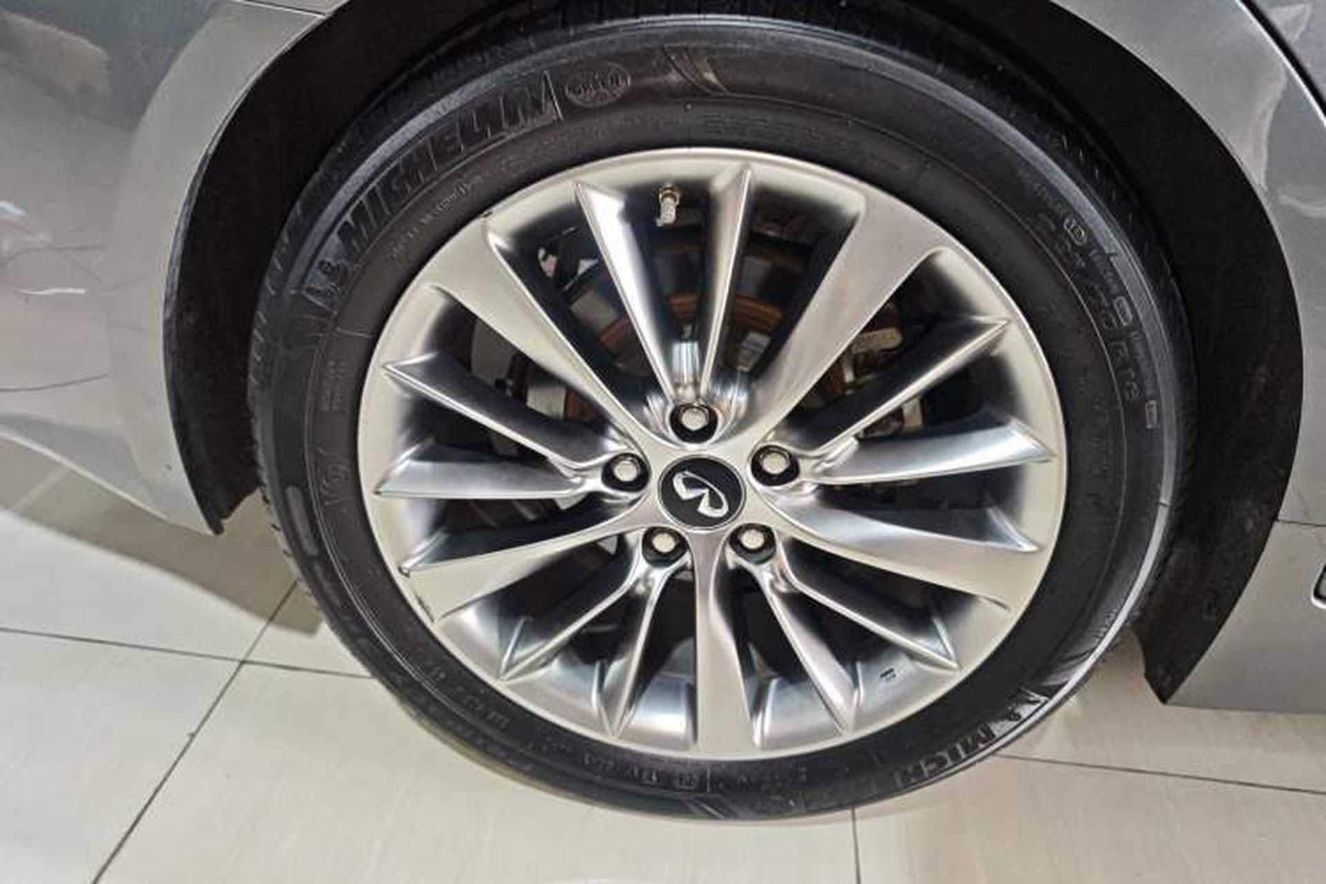 Used Infiniti Q50L 2018 2.0T Luxury Edition China V Standard Exterior 5