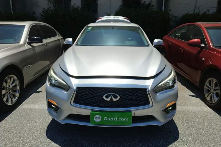 Used Infiniti Q50L 2018 2.0T Enjoyment Version China VI Standard Front