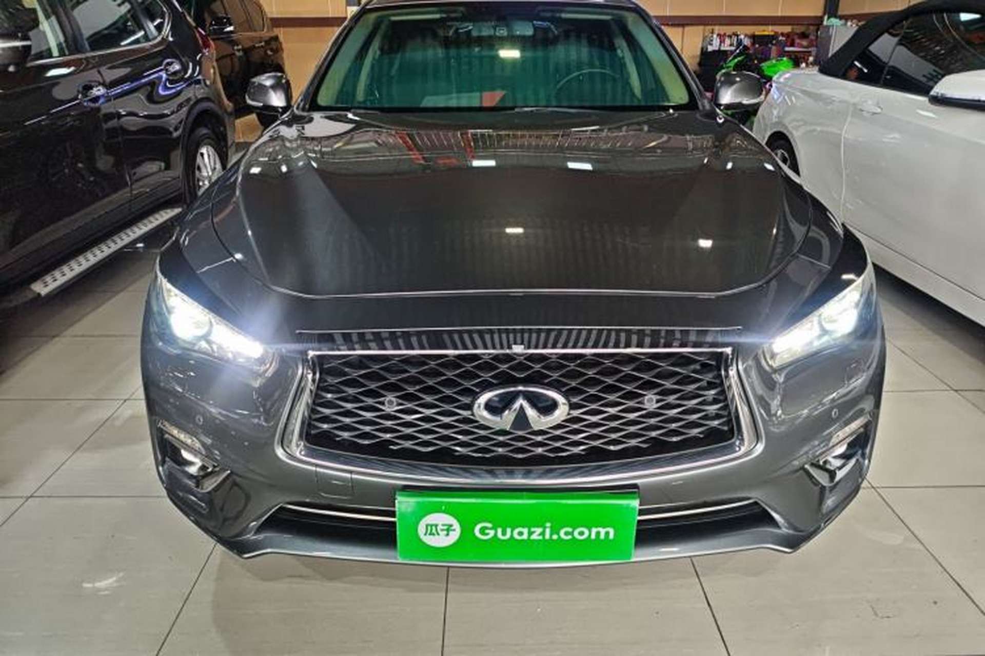 Used Infiniti Q50L 2018 2.0T Luxury Edition China V Standard Front
