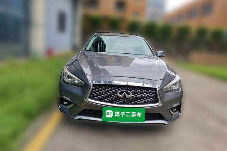Used Infiniti Q50L 2018 2.0T Enjoyment Version China VI Standard Front