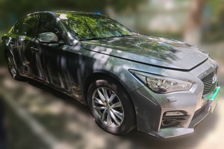 Used Infiniti Q50L 2018 2.0T Comfort Edition China V Standard Front Right 45 Deg