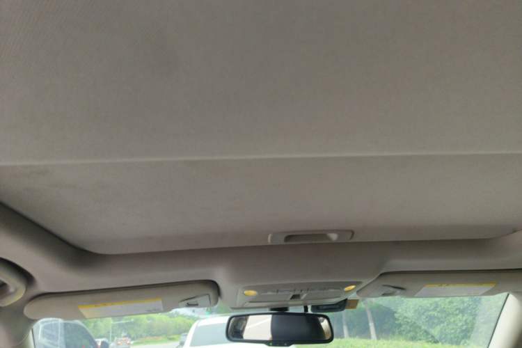 Used Infiniti Q50L 2018 2.0T Enjoyment Version China VI Standard Headliner