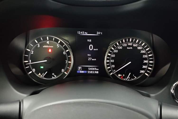 Used Infiniti Q50L 2018 2.0T Enjoyment Version China VI Standard Instrument Cluster