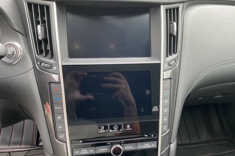 Used Infiniti Q50L 2018 2.0T Comfort Edition China VI Standard Interior 8