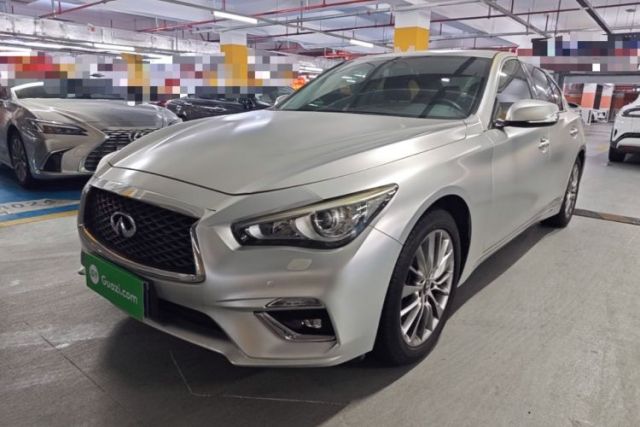 Ojetý Infiniti Q50L 2018 2.0T Enjoyment Version China VI Standard