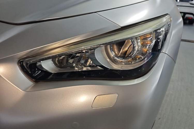 Used Infiniti Q50L 2018 2.0T Enjoyment Version China VI Standard Left Front Headlight