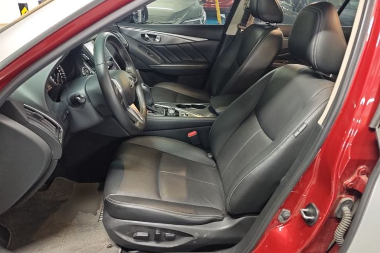 Used Infiniti Q50L 2018 2.0T Enjoyment Version China VI Standard Left Front Seat