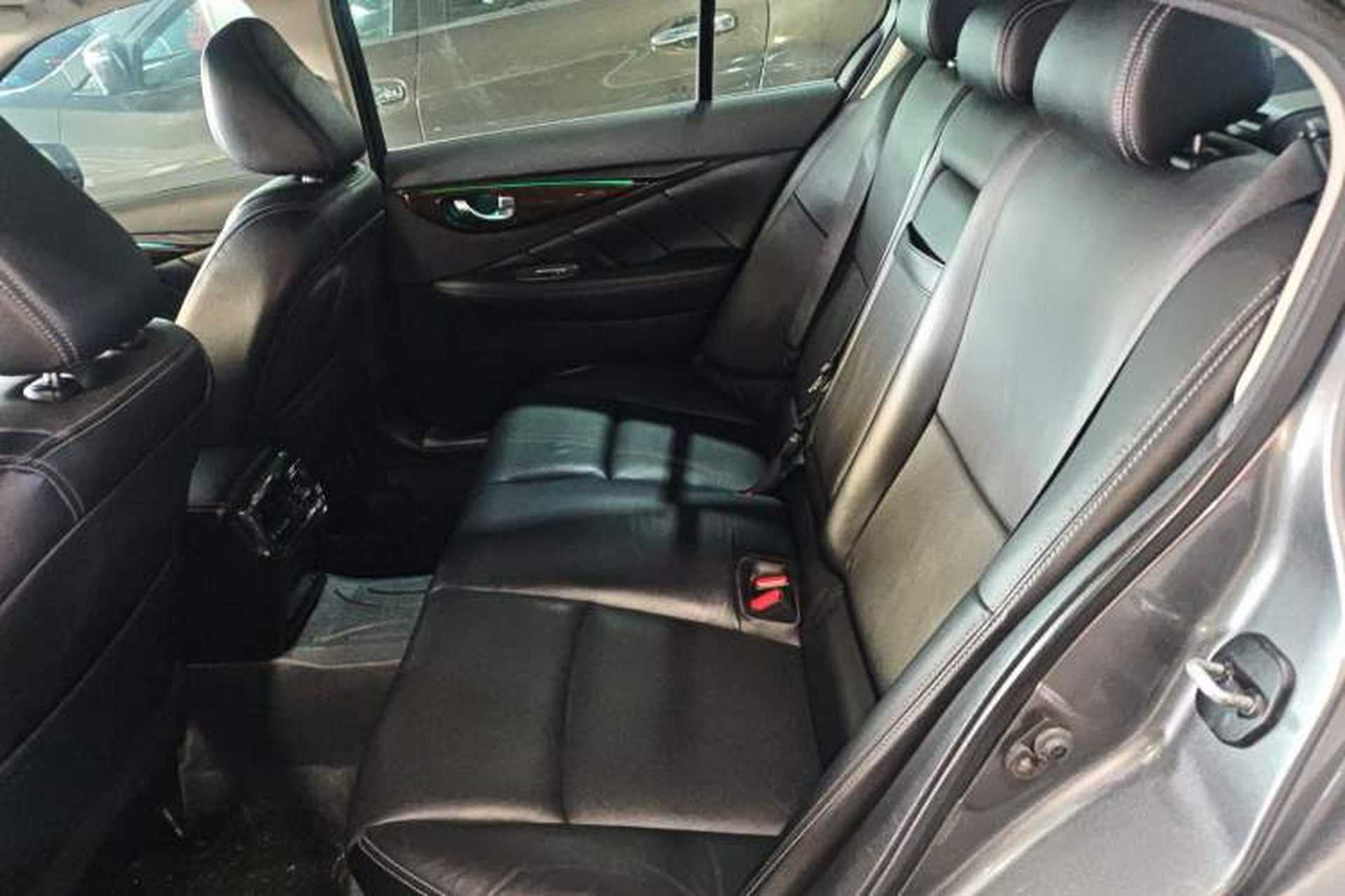 Used Infiniti Q50L 2018 2.0T Luxury Edition China V Standard Left Rear Seat
