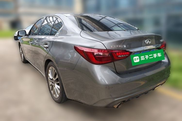 Used Infiniti Q50L 2018 2.0T Enjoyment Version China VI Standard Rear Left 45 Deg