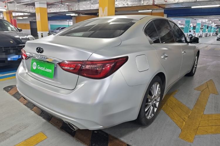 Used Infiniti Q50L 2018 2.0T Enjoyment Version China VI Standard Rear Right 45 Deg