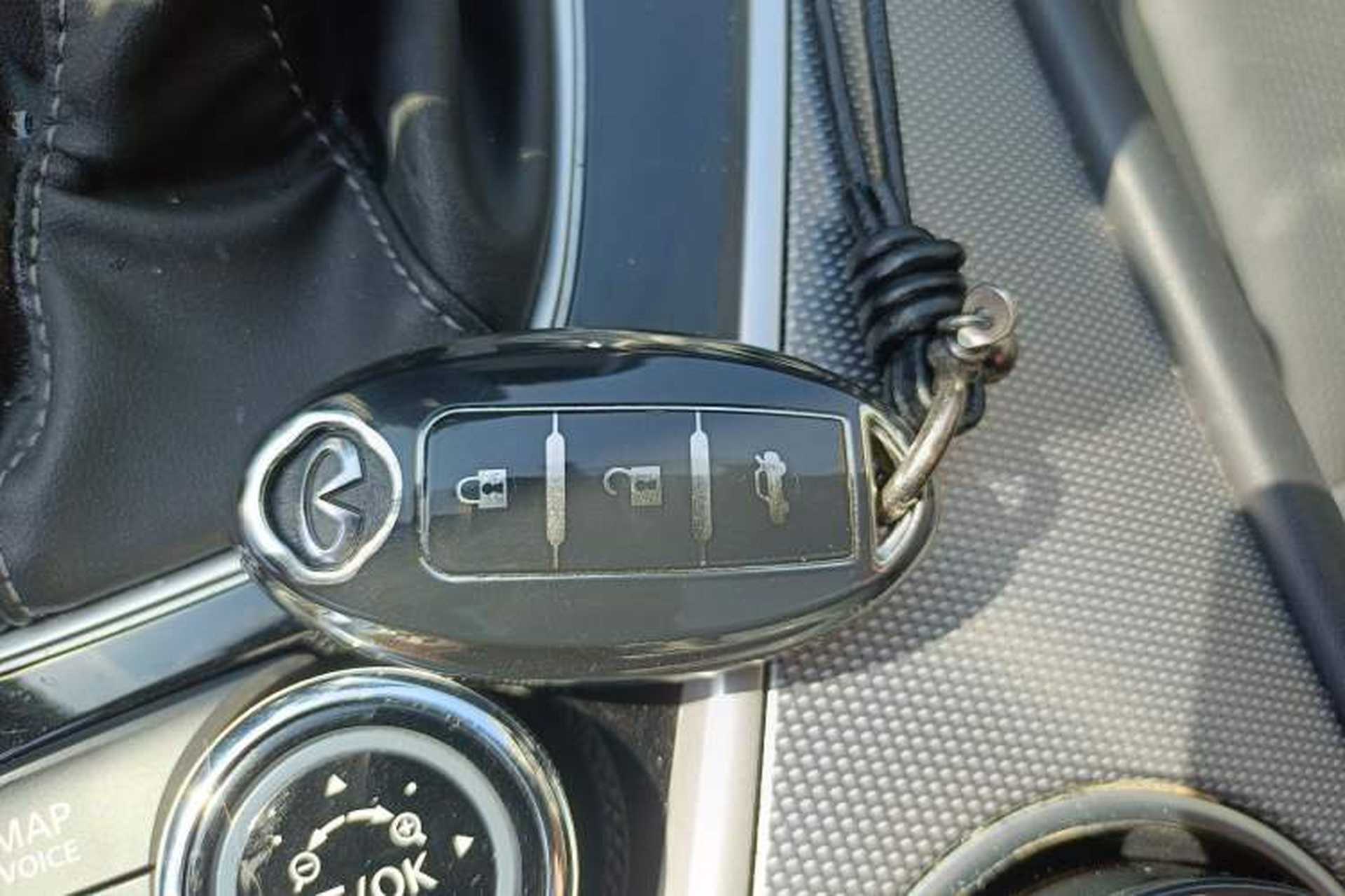 Used Infiniti Q50L 2018 2.0T Enjoyment Version China V Standard Vehicle Key
