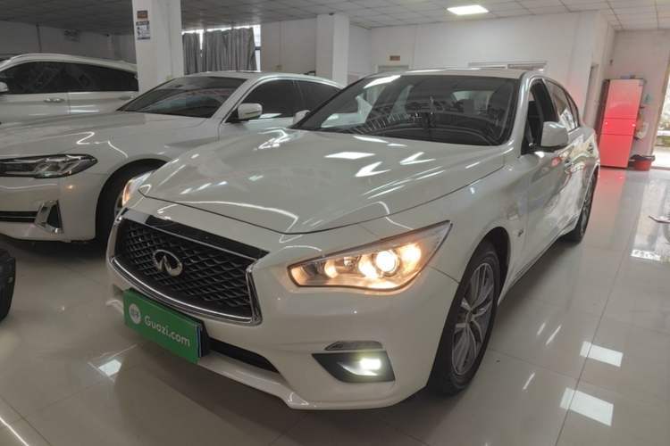 Used Infiniti Q50L 2018 2.0T Comfort Edition China VI Standard Guazi used car, China used car export, Used car for sale, Used cars, Cheapest cars for sale
