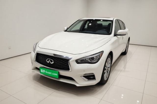 Ojetý Infiniti Q50L 2018 2.0T Enjoyment Version China VI Standard
