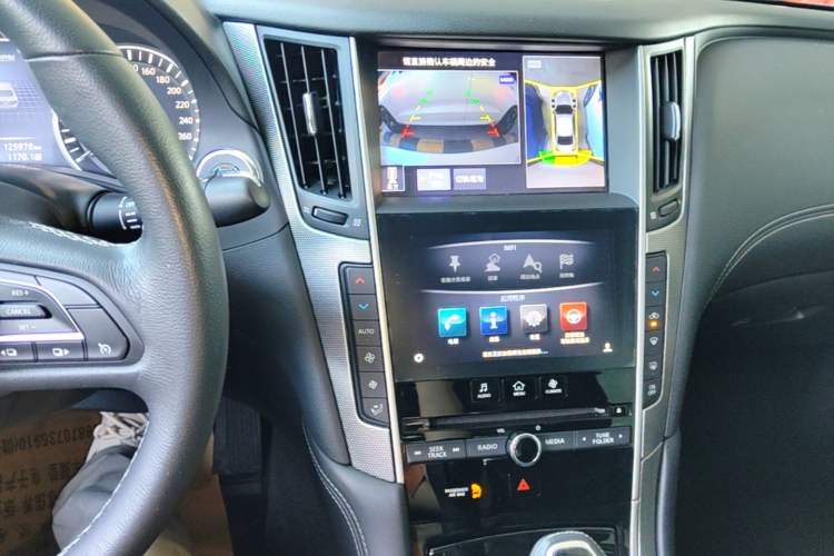 Used Infiniti Q50L 2018 2.0T Enjoyment Edition China V standard Audio And AC Panel