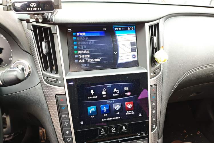 Used Infiniti Q50L 2018 2.0T Enjoyment Version China V Standard Audio And AC Panel