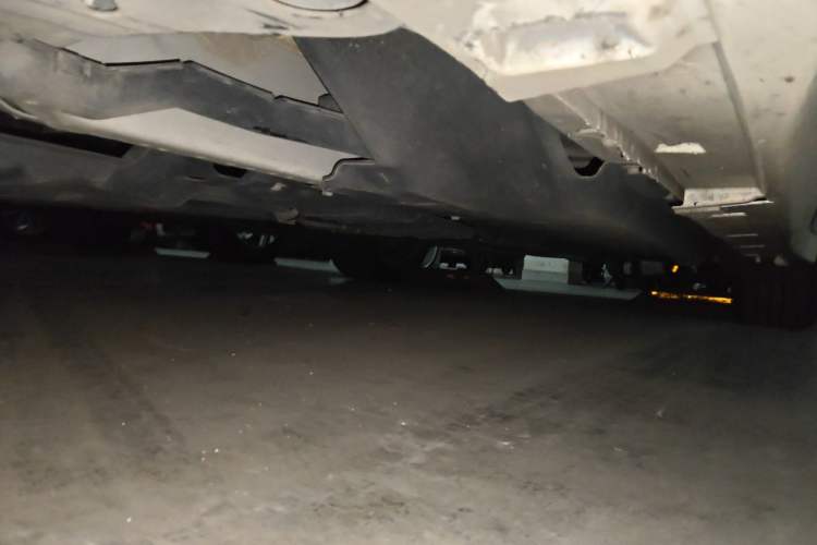 Used Infiniti Q50L 2018 2.0T Enjoyment Version China VI Standard Chassis Front Left