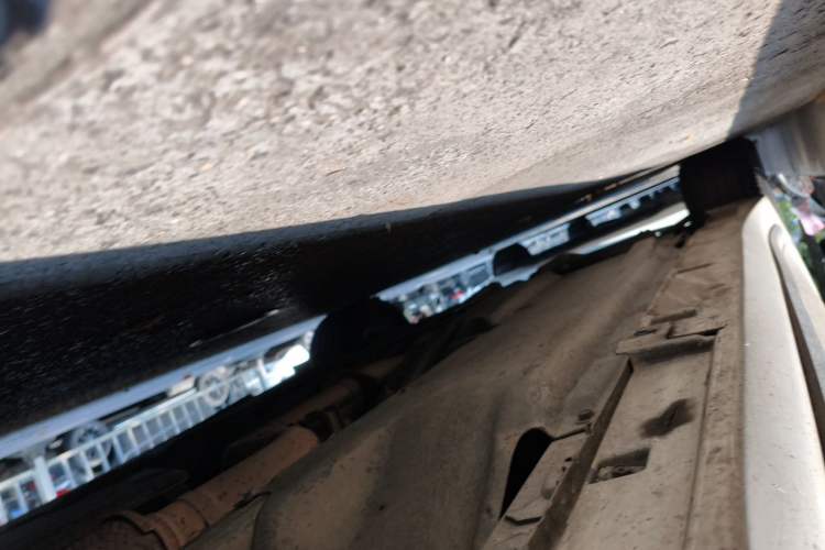 Used Infiniti Q50L 2018 2.0T Comfort Edition China VI Standard Chassis Front Right