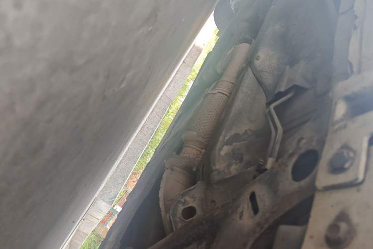 Used Infiniti Q50L 2018 2.0T Enjoyment Version China VI Standard Chassis Front Right