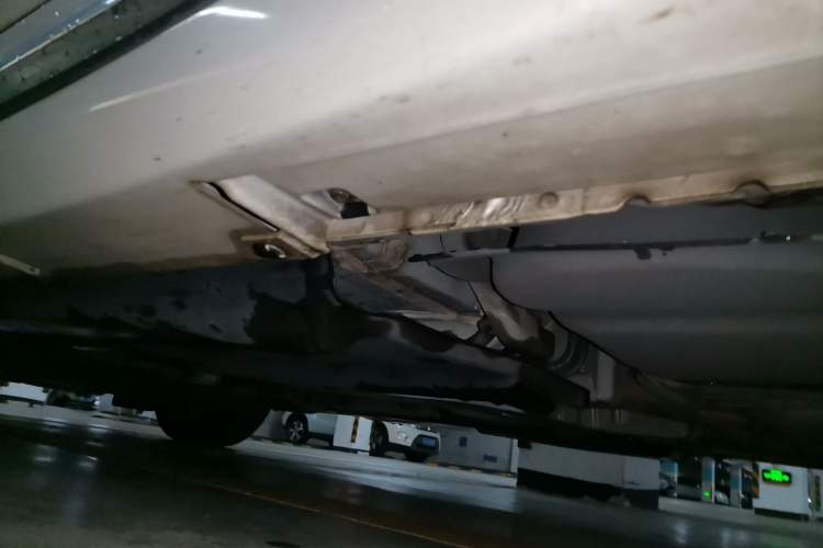 Used Infiniti Q50L 2018 2.0T Enjoyment Version China VI Standard Chassis Rear Left