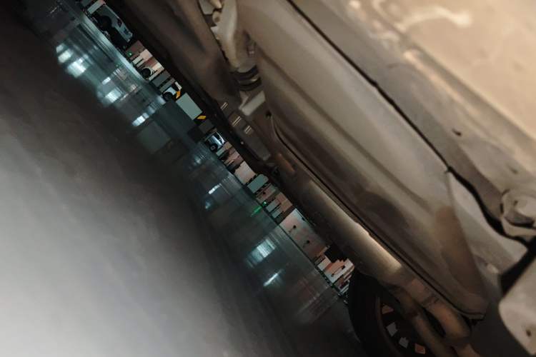 Used Infiniti Q50L 2018 2.0T Enjoyment Version China VI Standard Chassis Rear Left