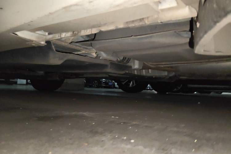 Used Infiniti Q50L 2018 2.0T Enjoyment Version China VI Standard Chassis Rear Left