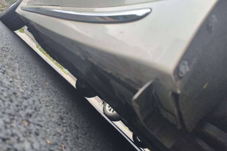 Used Infiniti Q50L 2018 2.0T Enjoyment Edition China V standard Chassis Rear Left