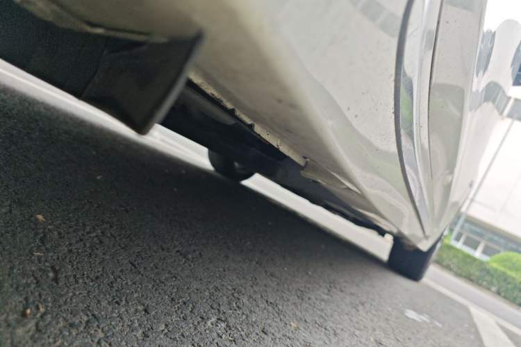 Used Infiniti Q50L 2018 2.0T Enjoyment Edition China V standard Chassis Rear Right