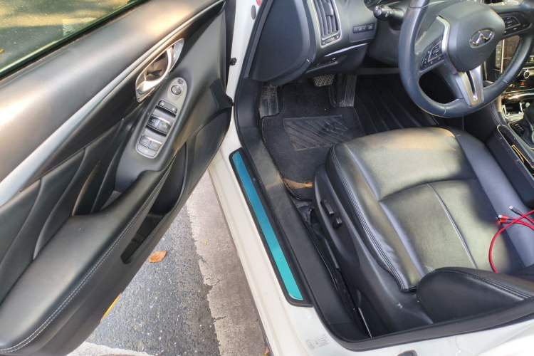 Used Infiniti Q50L 2018 2.0T Comfort Edition China VI Standard Driver Seat